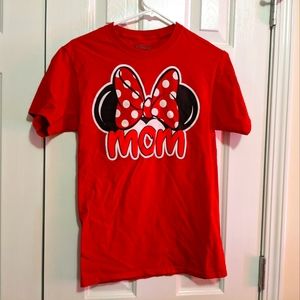 Mom Minnie mouse tee